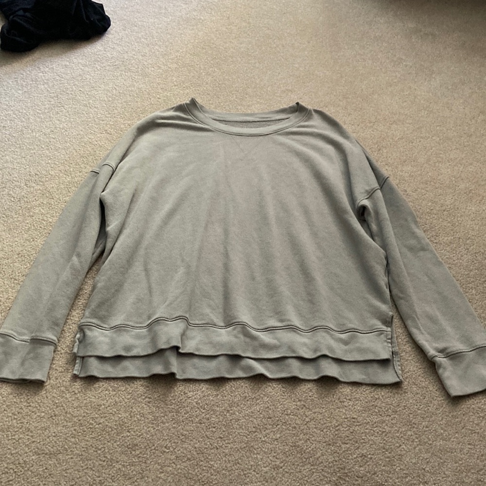 Mint greenish crewneck